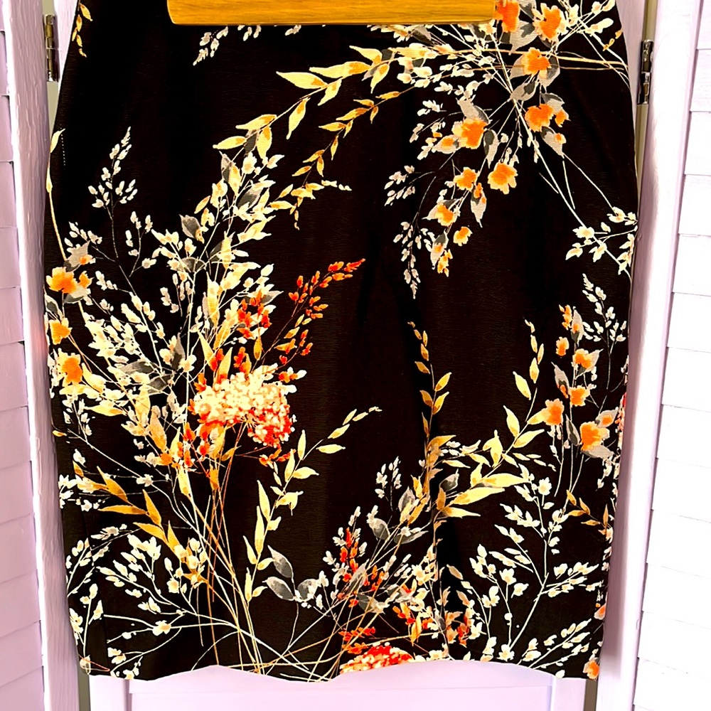 Talbots slim skirt